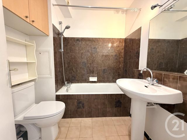 Appartement F1 &agrave; vendre - 1 pi&egrave;ce - 27 m2 - Paris - 75018 - ILE-DE-FRANCE