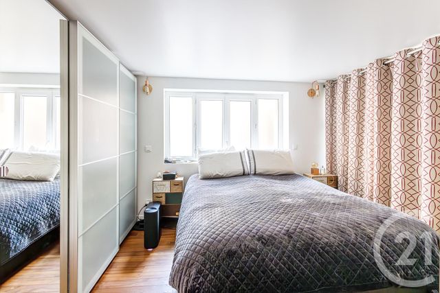 Appartement &agrave; vendre - 5 pi&egrave;ces - 121 m2 - Paris - 75018 - ILE-DE-FRANCE
