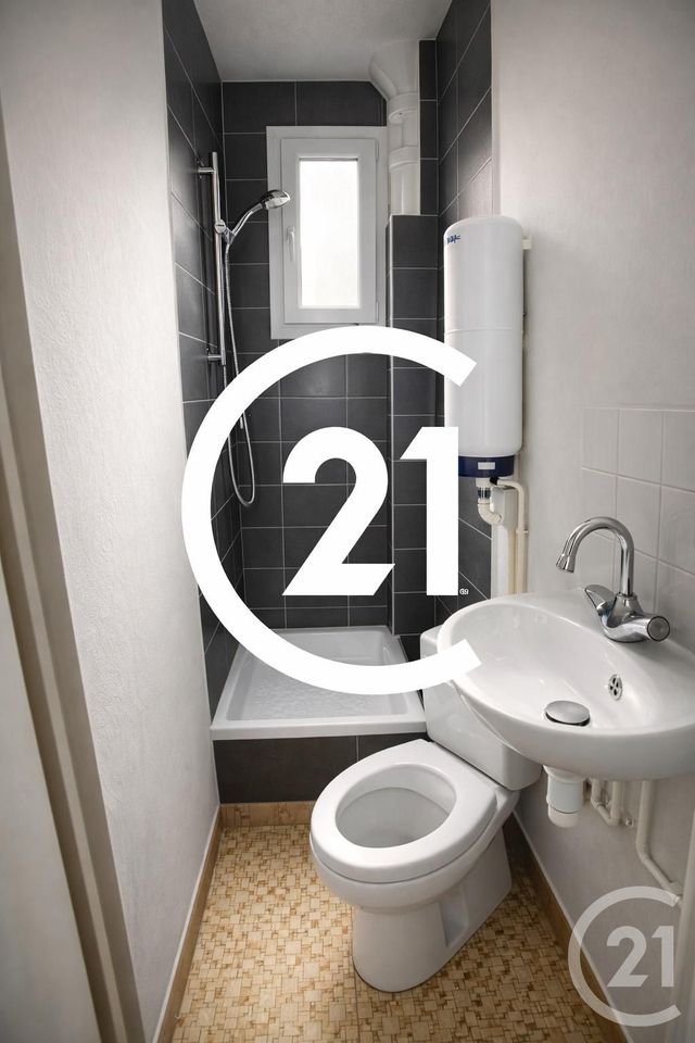 Appartement F2 &agrave; vendre - 2 pi&egrave;ces - 36 m2 - Paris - 75018 - ILE-DE-FRANCE