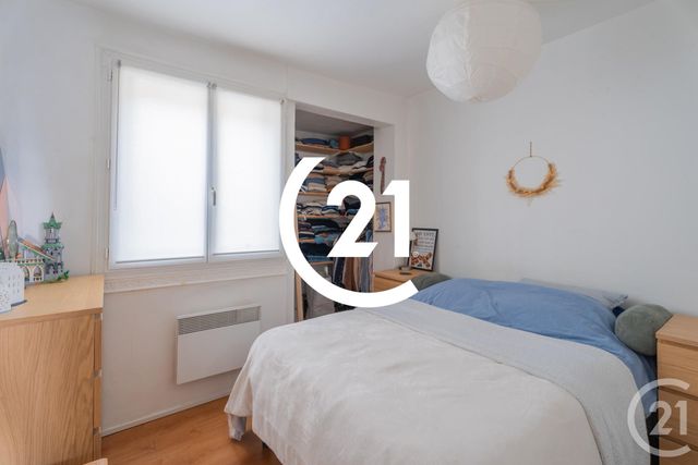Appartement &agrave; vendre - 3 pi&egrave;ces - 53 m2 - Paris - 75018 - ILE-DE-FRANCE
