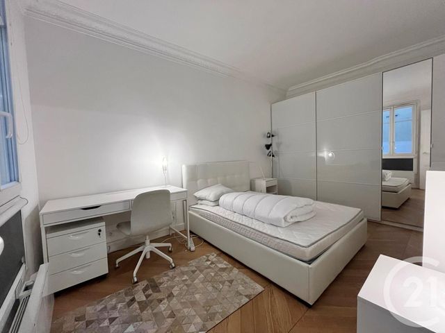 Appartement F2 &agrave; louer - 2 pi&egrave;ces - 35,94 m2 - Paris - 75018 - ILE-DE-FRANCE
