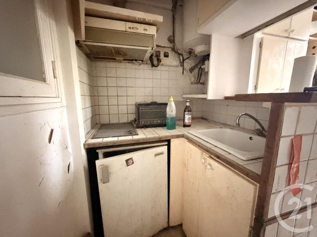 Appartement F2 &agrave; vendre - 2 pi&egrave;ces - 22 m2 - Paris - 75018 - ILE-DE-FRANCE
