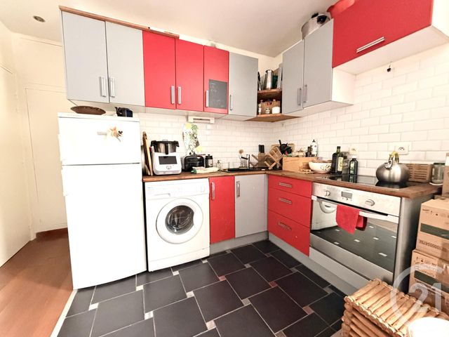 Appartement F2 &agrave; vendre - 2 pi&egrave;ces - 32 m2 - Paris - 75018 - ILE-DE-FRANCE