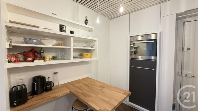 Appartement F3 &agrave; louer - 2 pi&egrave;ces - 30,79 m2 - Paris - 75018 - ILE-DE-FRANCE