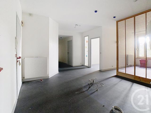 Appartement Local à vendre - 4 pièces - 149,18 m2 - Dinan - 22 - BRETAGNE