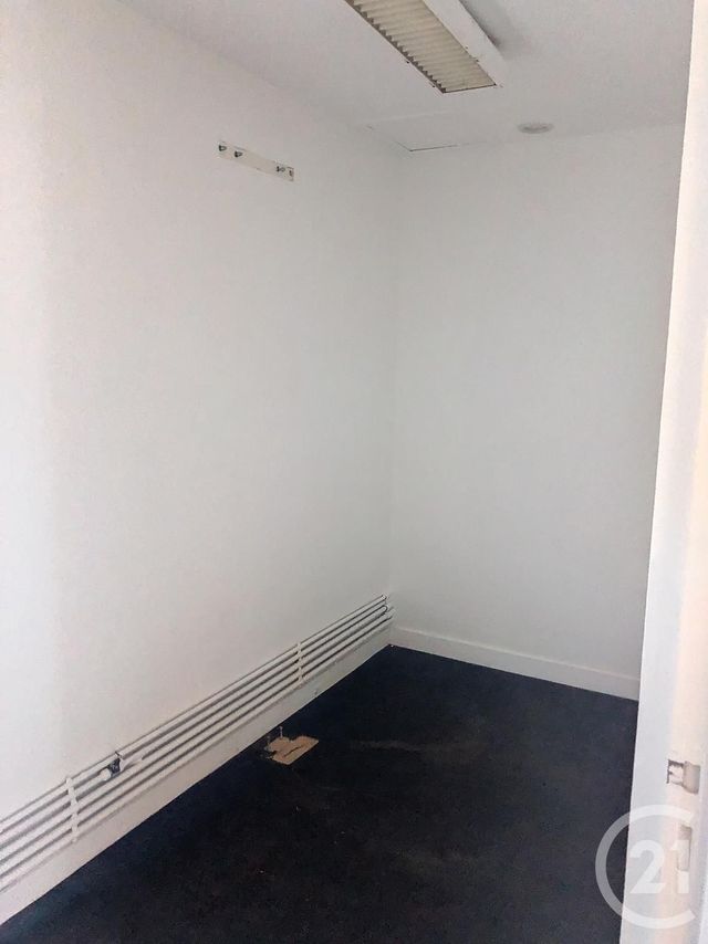 Appartement Local à vendre - 4 pièces - 149,18 m2 - Dinan - 22 - BRETAGNE