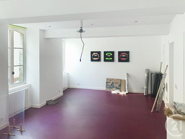 Appartement Local à vendre - 4 pièces - 149,18 m2 - Dinan - 22 - BRETAGNE