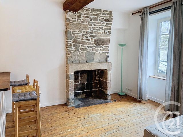 Appartement Studio &agrave; louer - 1 pi&egrave;ce - 28,37 m2 - Dinan - 22 - BRETAGNE
