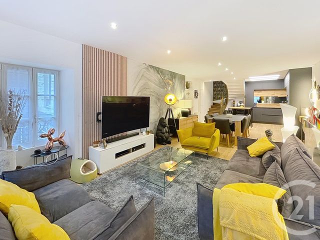 Appartement Triplex à vendre - 6 pièces - 145,84 m2 - Dinan - 22 - BRETAGNE