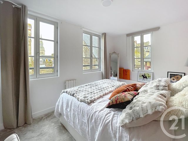 Appartement Triplex à vendre - 6 pièces - 145,84 m2 - Dinan - 22 - BRETAGNE