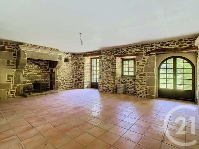 Maison &agrave; vendre - 7 pi&egrave;ces - 265 m2 - Corseul - 22 - BRETAGNE