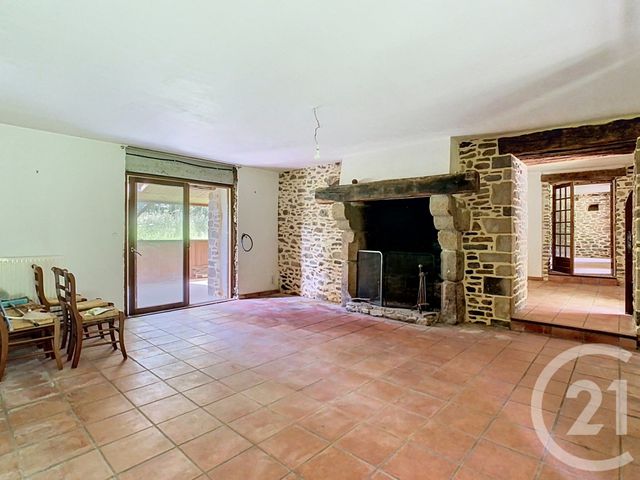Maison &agrave; vendre - 7 pi&egrave;ces - 265 m2 - Corseul - 22 - BRETAGNE