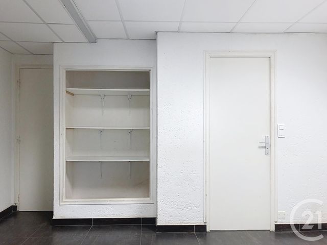 Local commercial à louer - 49.87 m2 - 22 - Cotes-d'Armor