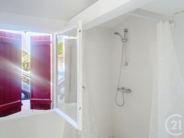 Appartement Studio &agrave; louer - 1 pi&egrave;ce - 33,17 m2 - Dinan - 22 - BRETAGNE