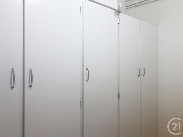 Appartement F5 &agrave; louer - 4 pi&egrave;ces - 105,60 m2 - Dinan - 22 - BRETAGNE