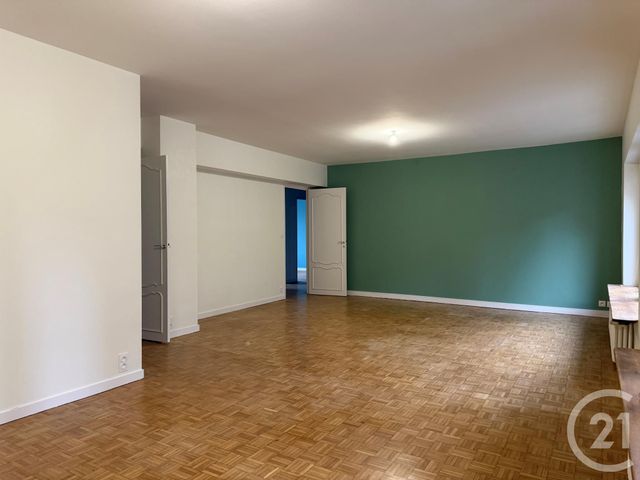 Appartement F5 &agrave; louer - 4 pi&egrave;ces - 105,60 m2 - Dinan - 22 - BRETAGNE
