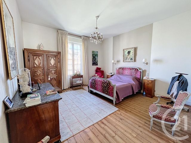 Maison à vendre - 9 pièces - 255 m2 - Dinan - 22 - BRETAGNE