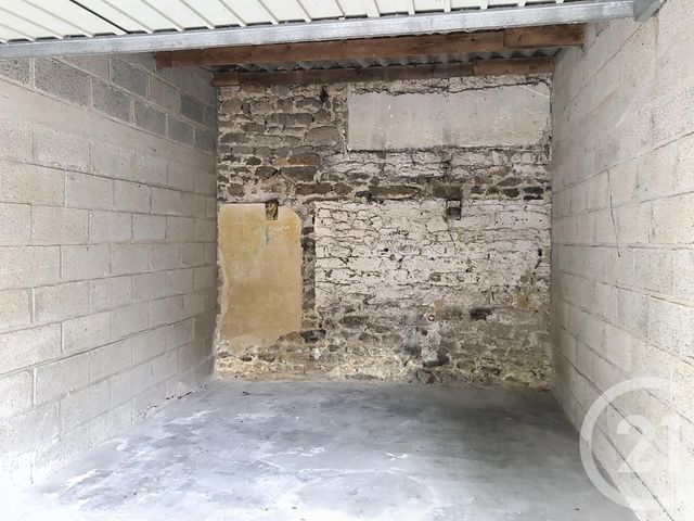 Parking à louer - 10 m2 - Dinan - 22 - BRETAGNE