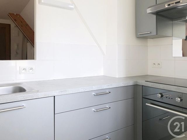 Appartement Duplex &agrave; louer - 3 pi&egrave;ces - 55,10 m2 - Taden - 22 - BRETAGNE