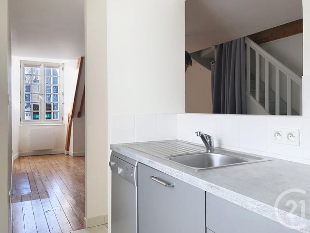 Appartement Duplex &agrave; louer - 3 pi&egrave;ces - 55,10 m2 - Taden - 22 - BRETAGNE