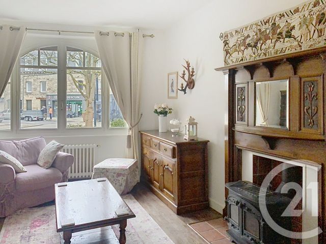 Maison &agrave; louer - 4 pi&egrave;ces - 133,24 m2 - Broons - 22 - BRETAGNE