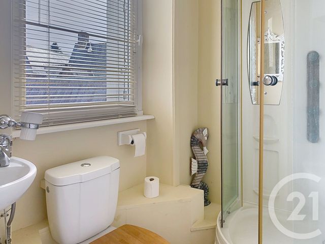 Maison &agrave; louer - 4 pi&egrave;ces - 133,24 m2 - Broons - 22 - BRETAGNE