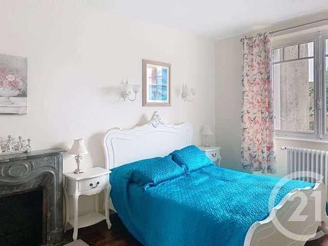 Maison &agrave; louer - 4 pi&egrave;ces - 133,24 m2 - Broons - 22 - BRETAGNE