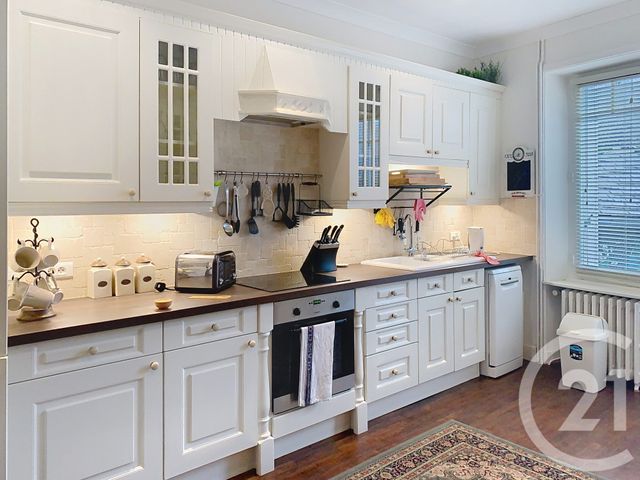 Maison &agrave; louer - 4 pi&egrave;ces - 133,24 m2 - Broons - 22 - BRETAGNE