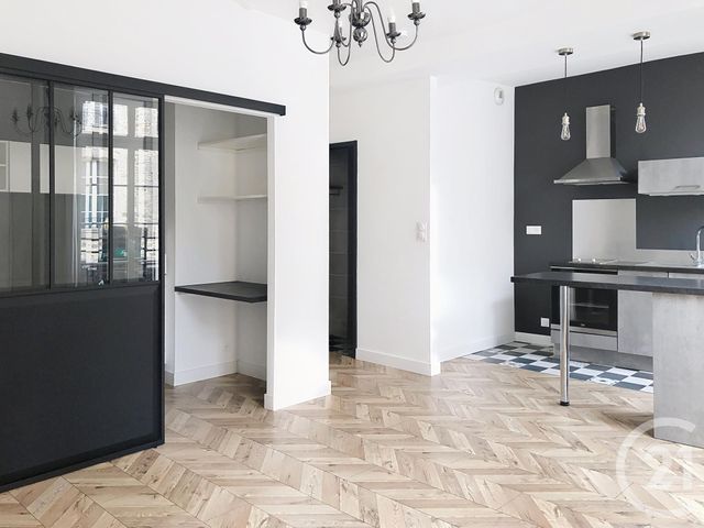 Appartement F1 à louer - 1 pièce - 30,31 m2 - Dinan - 22 - BRETAGNE