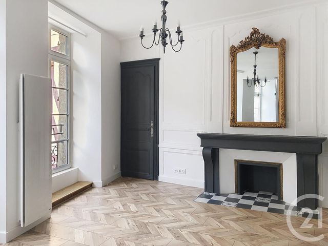 Appartement F1 à louer - 1 pièce - 30,31 m2 - Dinan - 22 - BRETAGNE
