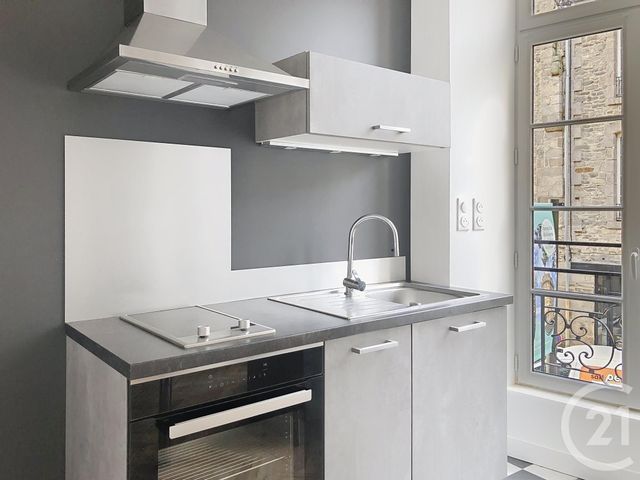 Appartement F1 à louer - 1 pièce - 30,31 m2 - Dinan - 22 - BRETAGNE