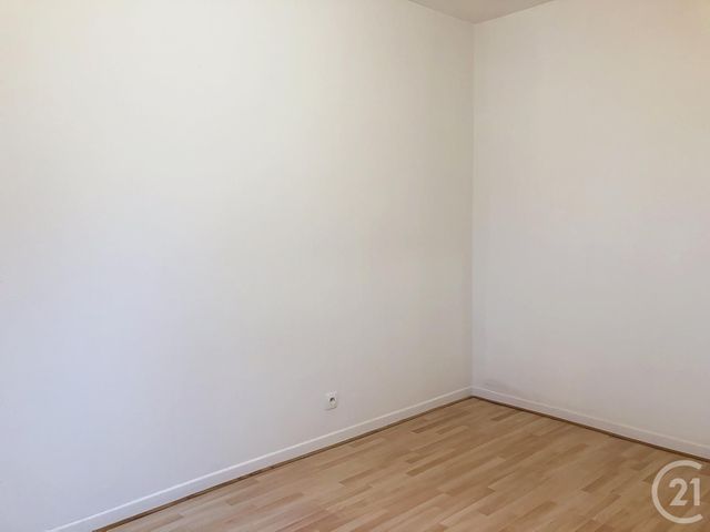 Maison &agrave; louer - 5 pi&egrave;ces - 101,81 m2 - St Samson Sur Rance - 22 - BRETAGNE