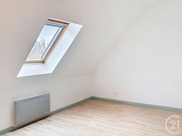 Maison &agrave; louer - 5 pi&egrave;ces - 101,81 m2 - St Samson Sur Rance - 22 - BRETAGNE