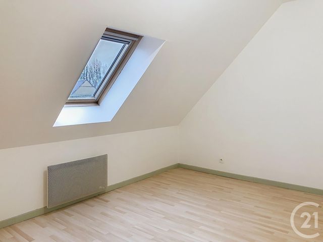 Maison &agrave; louer - 5 pi&egrave;ces - 101,81 m2 - St Samson Sur Rance - 22 - BRETAGNE