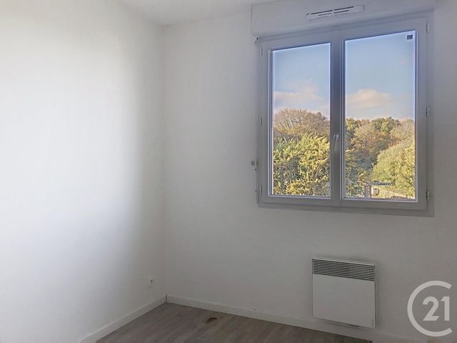 Maison &agrave; louer - 5 pi&egrave;ces - 90,05 m2 - Lehon - 22 - BRETAGNE