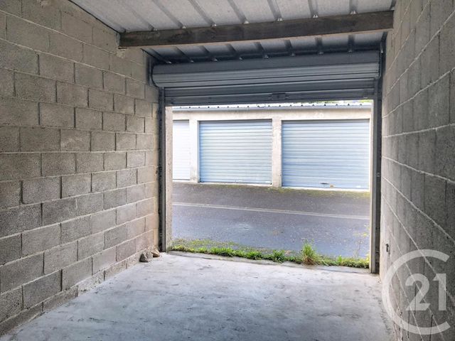 Parking à louer - 15 m2 - Dinan - 22 - BRETAGNE