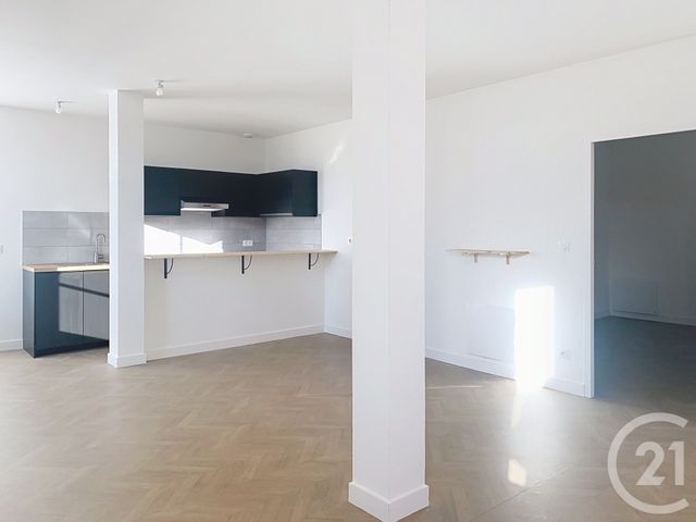 Appartement F3 &agrave; louer - 3 pi&egrave;ces - 65,15 m2 - Dinan - 22 - BRETAGNE