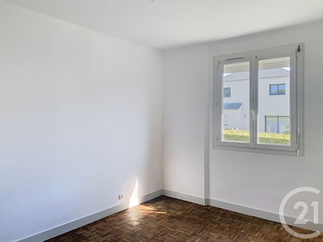 Maison &agrave; louer - 5 pi&egrave;ces - 98,84 m2 - Le Hingle - 22 - BRETAGNE