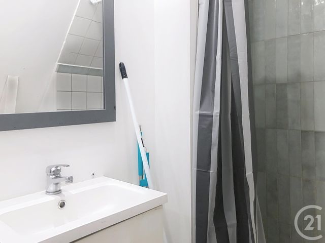 Appartement F1 &agrave; louer - 1 pi&egrave;ce - 18,01 m2 - Dinan - 22 - BRETAGNE