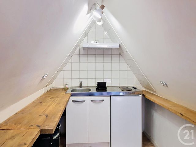 Appartement F1 &agrave; louer - 1 pi&egrave;ce - 18,01 m2 - Dinan - 22 - BRETAGNE
