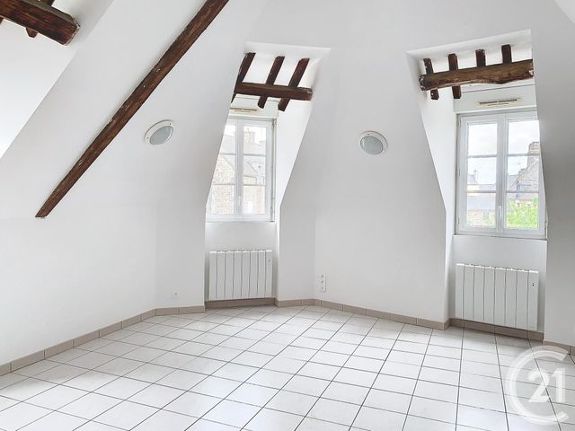 Appartement F2 &agrave; louer - 2 pi&egrave;ces - 35,39 m2 - Pleudihen Sur Rance - 22 - BRETAGNE