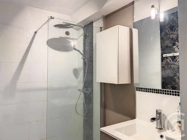 Maison &agrave; louer - 5 pi&egrave;ces - 103,35 m2 - Lanvallay - 22 - BRETAGNE