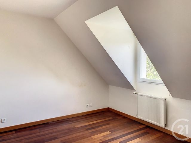 Maison &agrave; louer - 5 pi&egrave;ces - 103,35 m2 - Lanvallay - 22 - BRETAGNE