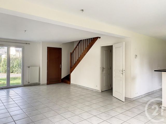 Maison &agrave; louer - 5 pi&egrave;ces - 103,35 m2 - Lanvallay - 22 - BRETAGNE