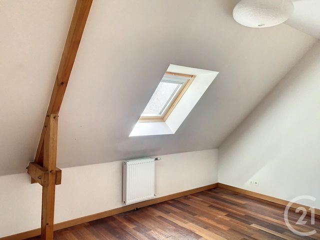 Maison &agrave; louer - 5 pi&egrave;ces - 103,35 m2 - Lanvallay - 22 - BRETAGNE