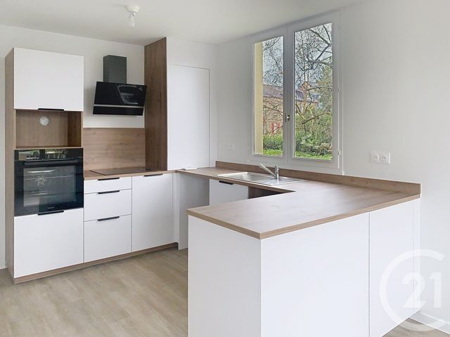 Appartement F4 &agrave; louer - 4 pi&egrave;ces - 75,54 m2 - Dinan - 22 - BRETAGNE