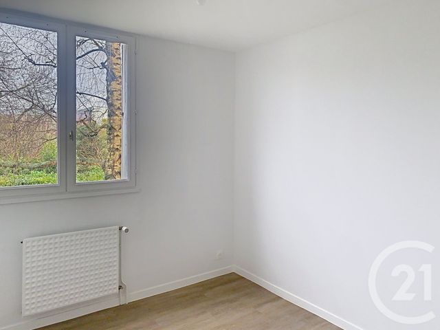 Appartement F4 &agrave; louer - 4 pi&egrave;ces - 75,54 m2 - Dinan - 22 - BRETAGNE