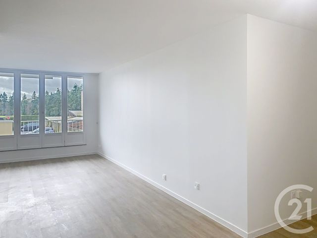 Appartement F4 &agrave; louer - 4 pi&egrave;ces - 75,54 m2 - Dinan - 22 - BRETAGNE