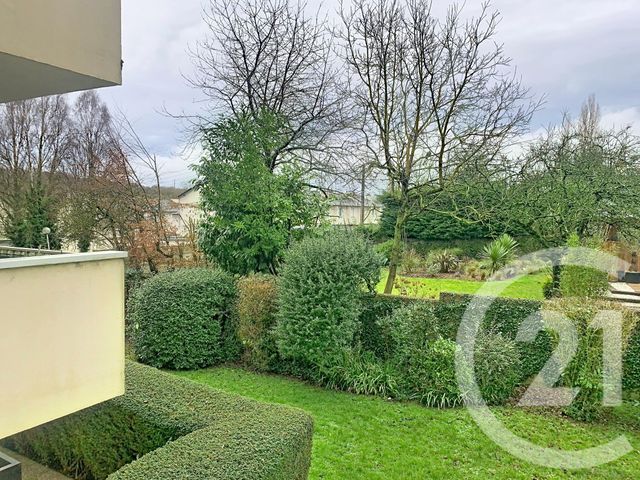 Appartement F4 &agrave; louer - 4 pi&egrave;ces - 75,54 m2 - Dinan - 22 - BRETAGNE