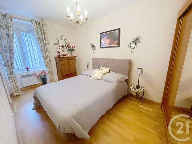 Appartement T4 &agrave; vendre - 4 pi&egrave;ces - 99,69 m2 - Dinan - 22 - BRETAGNE